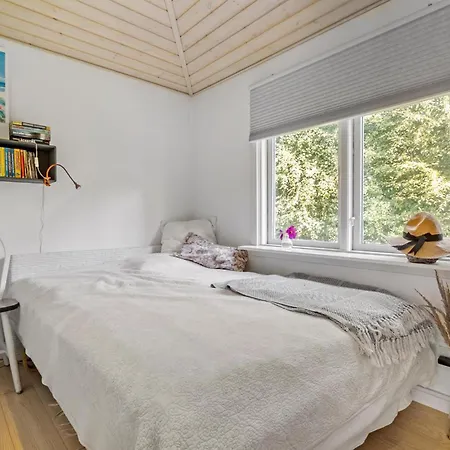Vakantiehuis Beautiful In With Wifi